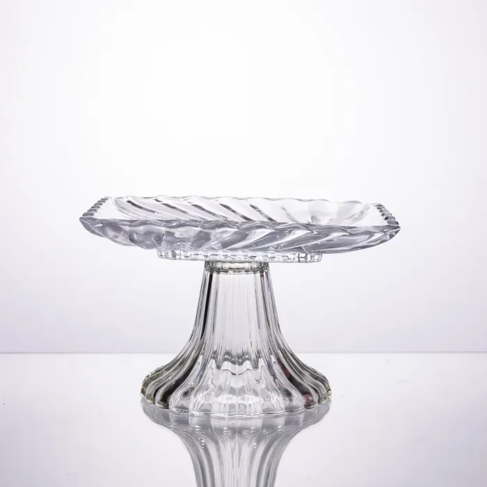 Тортівниця скляна квадратна на ніжці, 16×16 см прозора 64486-15 (64486-15) - зображення 3