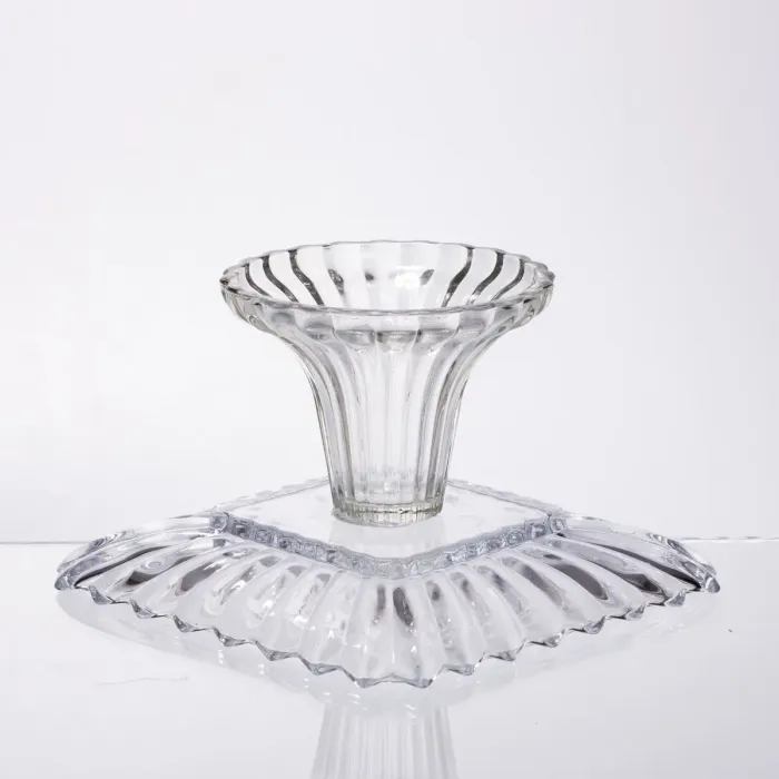 Тортівниця скляна квадратна на ніжці, прозора підставка для торта, десертів, сервірування столу 16×16 см 64486-16 (64486-16) - зображення 2