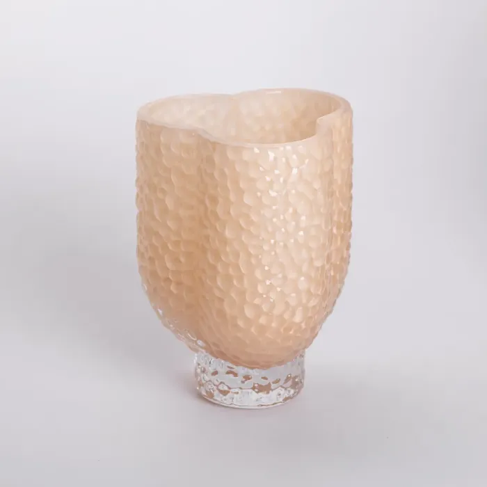 Ваза декоративна 13.5х13.5х18 см для квітів скляна фігурна фігурна ваза з кольорового скла 1 л Бежева (HP-10-29) - изображение 1