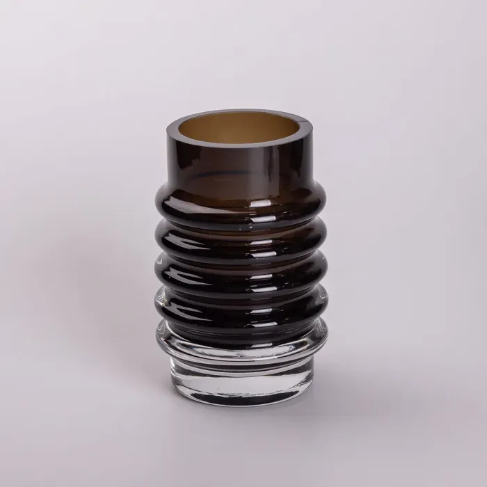 Ваза скляна декоративна 18 см у скандинавському стилі для квітів та інтер'єру 900 мл Чорна (HP-10-22) - изображение 1