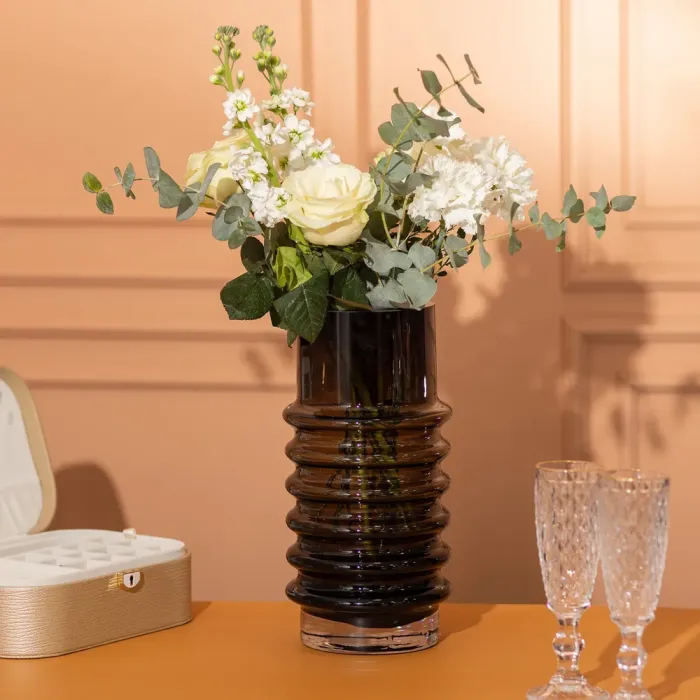 Ваза скляна декоративна 31 см у скандинавському стилі для квітів та інтер'єру 3 л Чорна (HP-10-23) - изображение 3